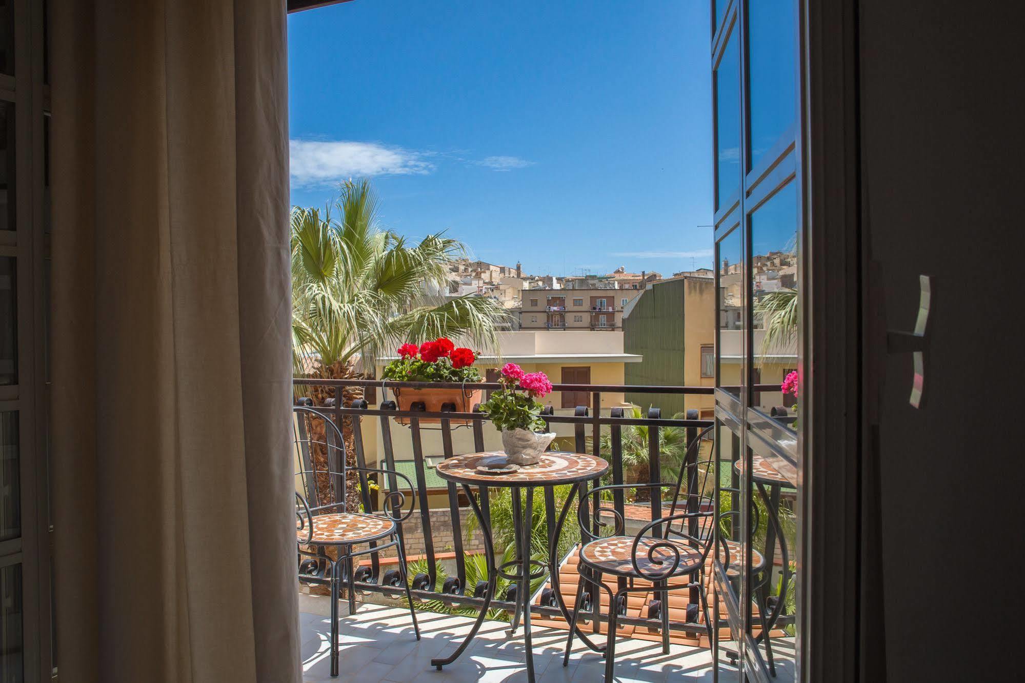 La Madonnina Bed & Breakfast Noto Exterior photo